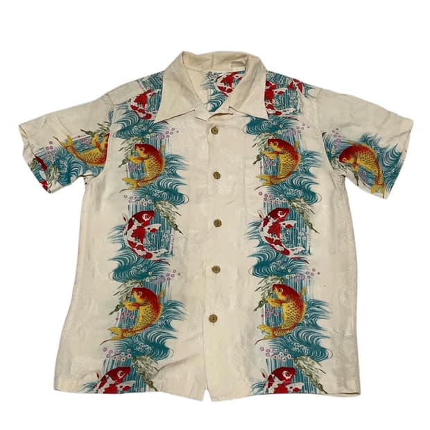 鯉魚 shirt
