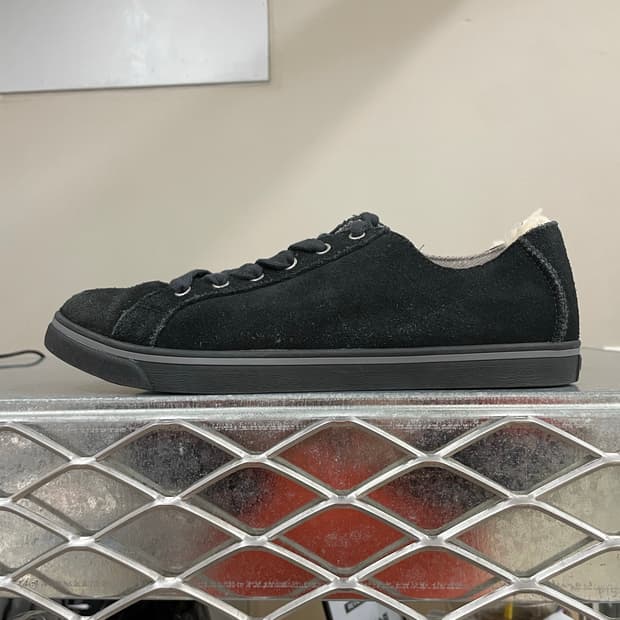 어그 스웨이드 스니커즈 270 (gr-4457)