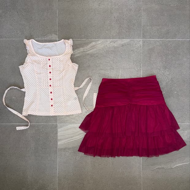 Pink red dot ribbon button sleeveless 
