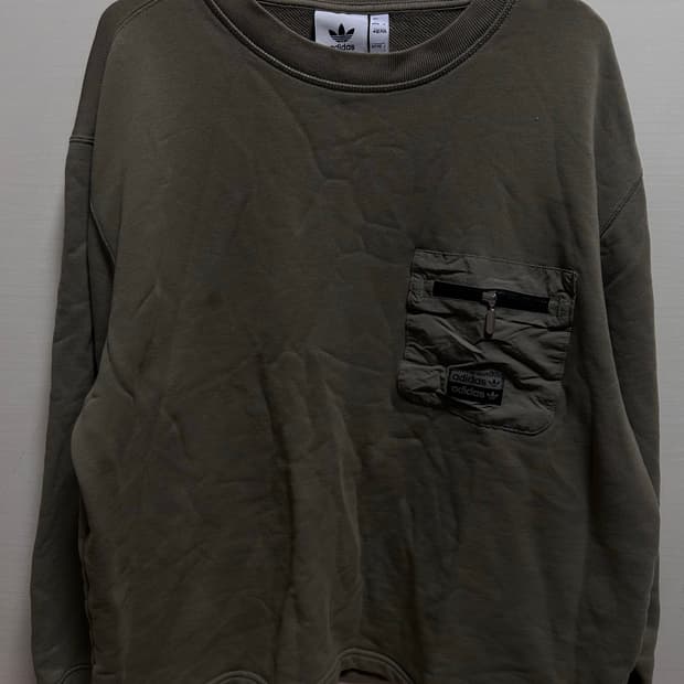 아디다스 맨투맨 올리브 카키 L