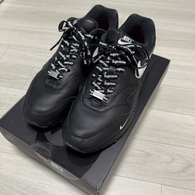 나이키 슈프림 에어맥스1 270
