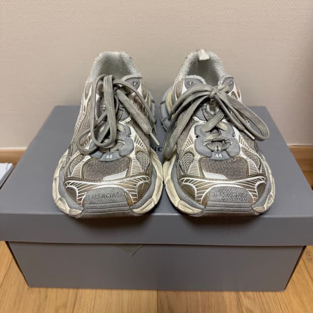 44) 발렌시아가 3xl 에그쉘