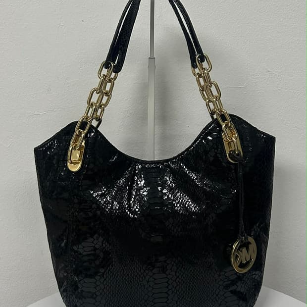 마이클코어스 빈티지 파이톤 체인 호보백 숄더 토트백