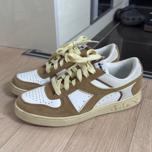 디아도라 스웨이드 브라운 스니커즈 운동화 250