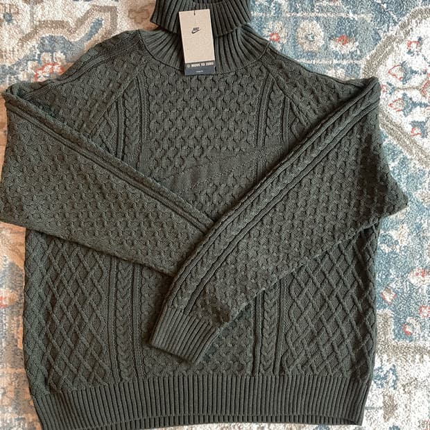 나이키 라이프 케이블 니트 터틀넥 (새제품. XL)