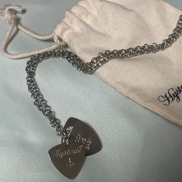 히스테릭글래머 피크 목걸이