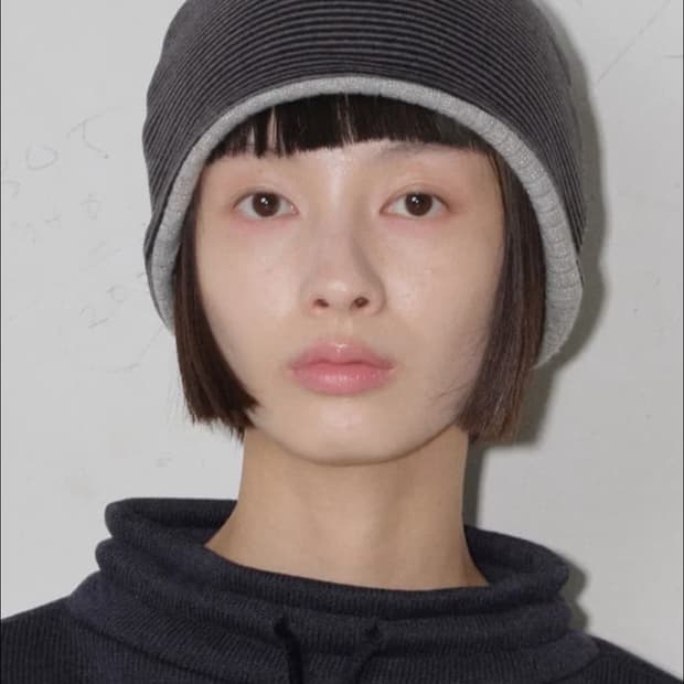 타입서비스 리버시블 글리터 비니