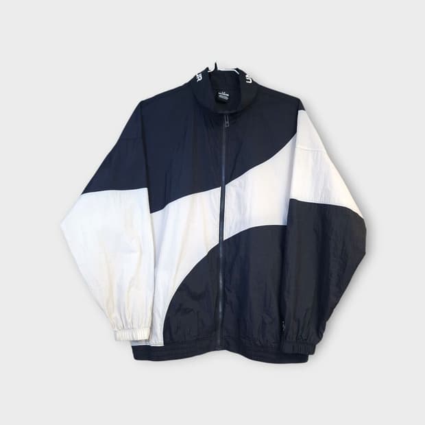 언더아머 나일론 바람막이 XXL