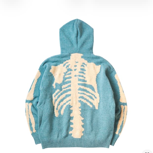 캐피탈 5G 울 본 후드 스웨터 색소폰