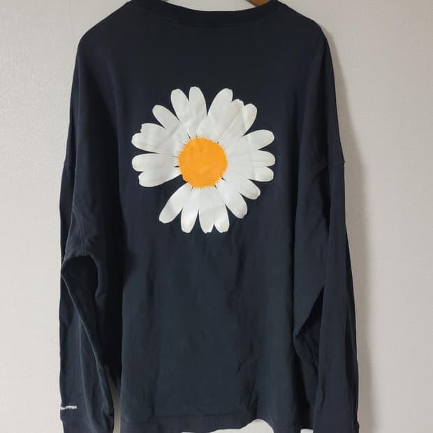 가슴72) 피스마이너스원 x나이키 롱슬리브  피마원 크루넥