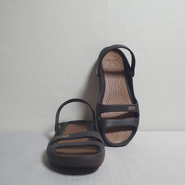 크록스 샌들 클레오2 에스프레쏘 브라운 240mm