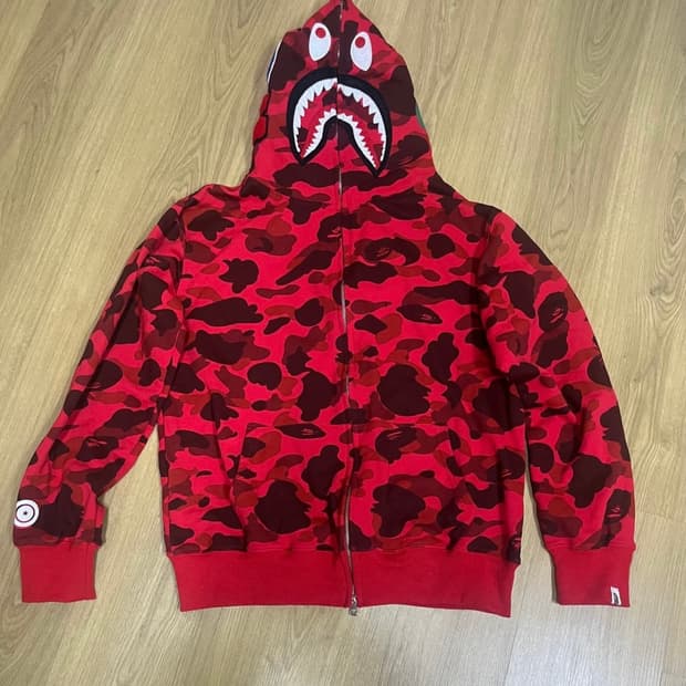 Bape Camo shark Full Zip Hoodie Red
