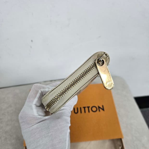 [보증서 정품] 루이비통 다미에 지퍼돌이 장지갑