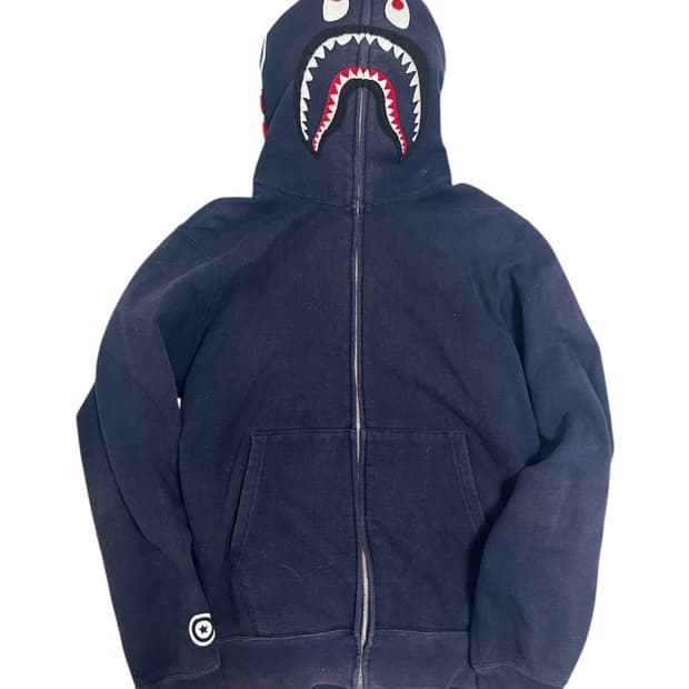BAPE 샤크 후드집업 (남색, 변색 있음)