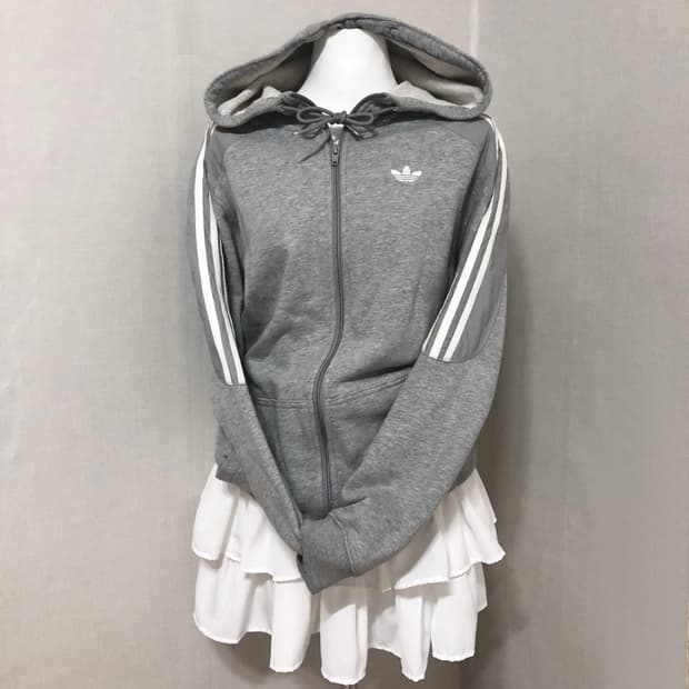 아디다스 그레이 로고 후집 M