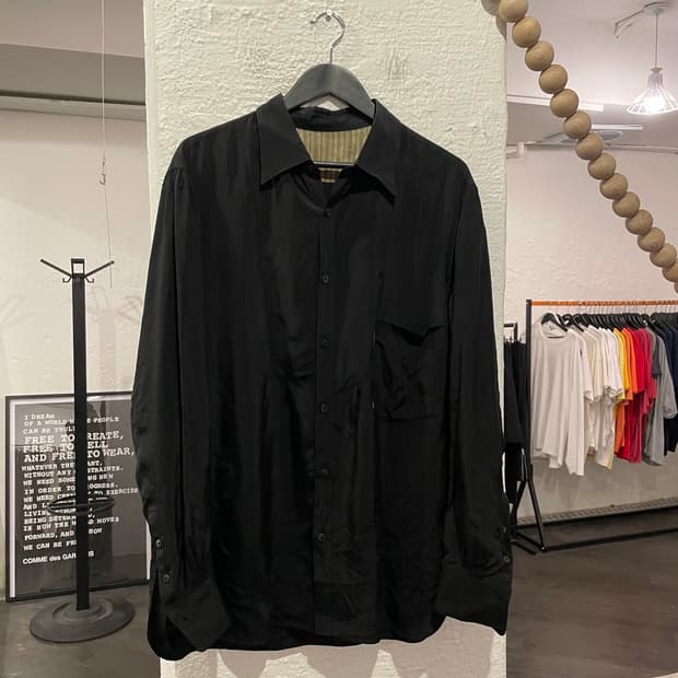 지기첸 큐프라 셔츠