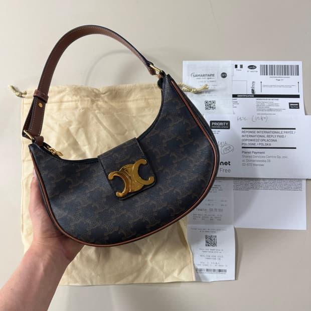 [정품/당일출고]셀린느 트리옹프 아바백 / 숄더백