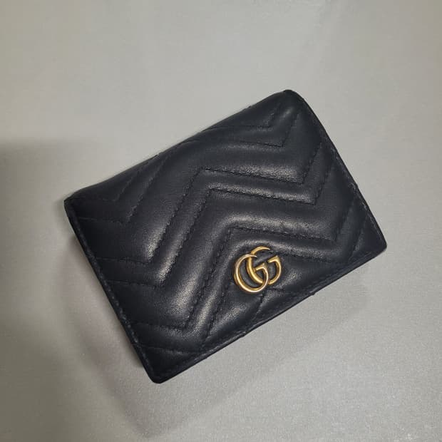 구찌 마틀라세 마몬트 중지갑