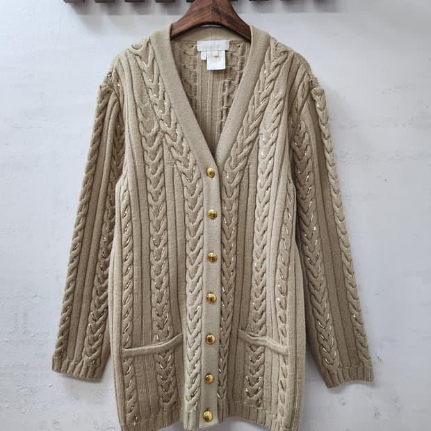 독일에스까다 꽈베기카디건