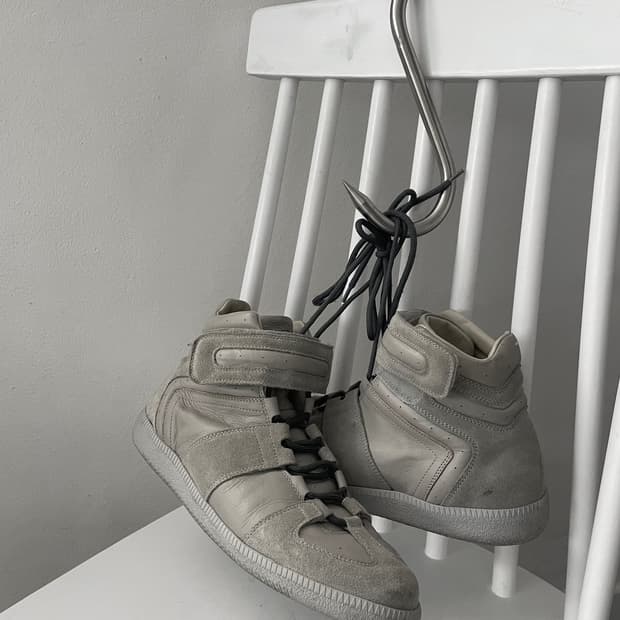 ⠀ 