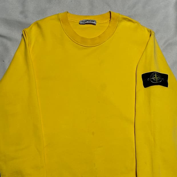 100 스톤아일랜드 옐로우 맨투맨