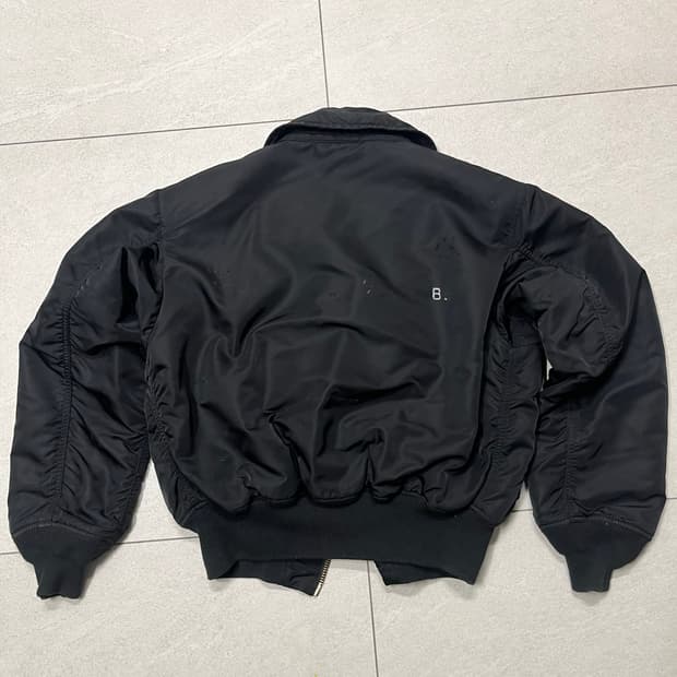 알릭스 Alyx 알파인더스트리 ma-1