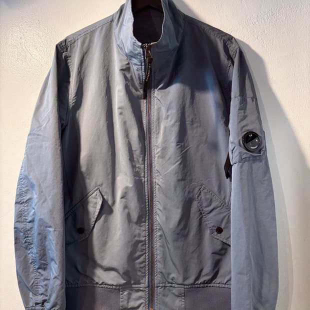 CP COMPANY 렌즈 와펜 블루종