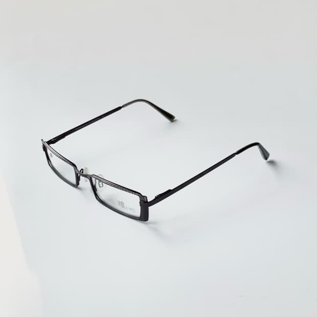 [픽키-681] 블랙 메탈 직사각 안경/슬림 템플 스틸/가벼운 데일리