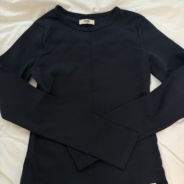 새상품) 글로니 클래식 롱슬리브 네이비