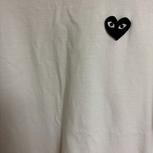 꼼데가르송 반팔 블랙