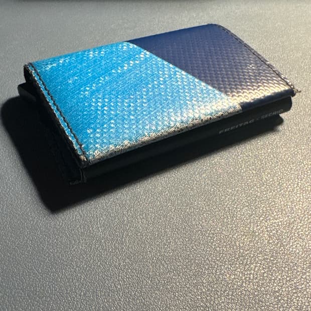 프라이탁 카드지갑