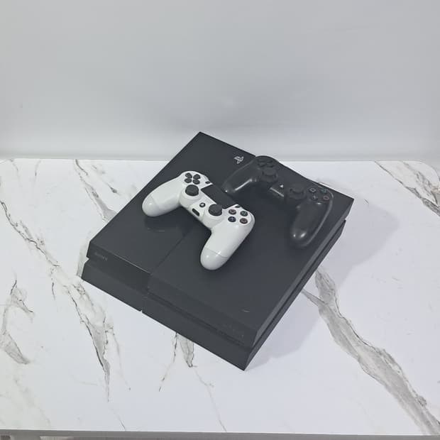 플스4 PS4 CUH-1005A 500G /컨트롤러2 포함