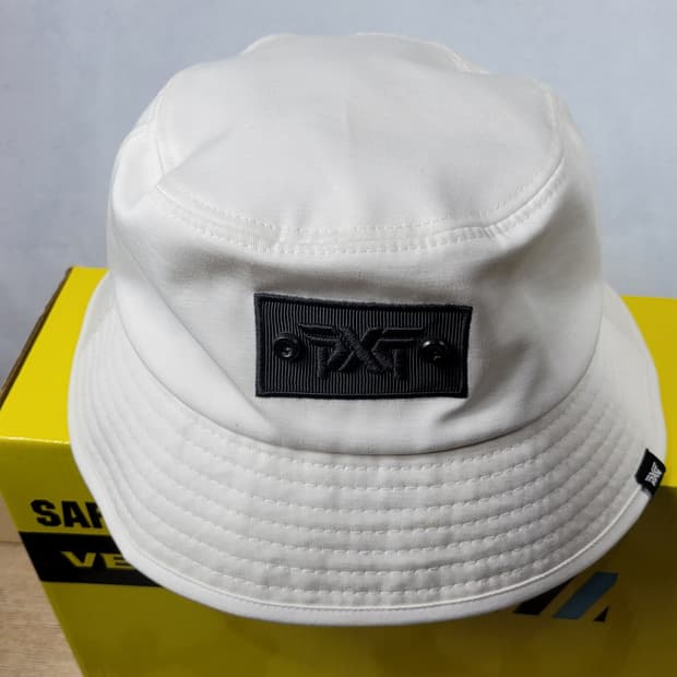 PXG 버킷햇 화이트