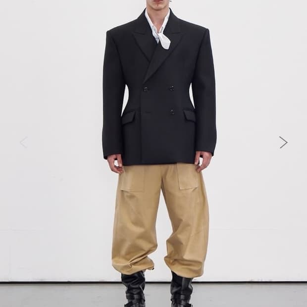 L)렉토 23fw 70s 버진울 테일러드 자켓 아워글래스