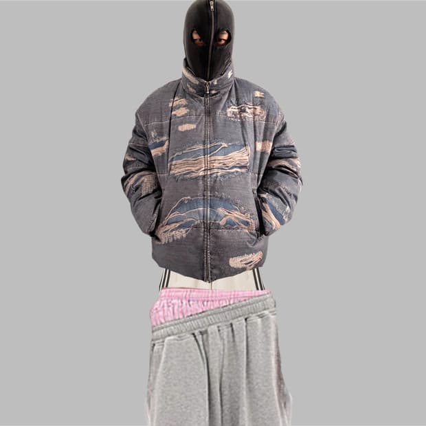 래깅 오일 워싱데님 디지털프린트 하이넥 덕 다운패딩