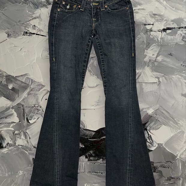 트루릴리젼 부츠컷 블랙데님진 청바지