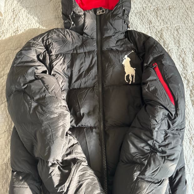 폴로 빅포니 패딩