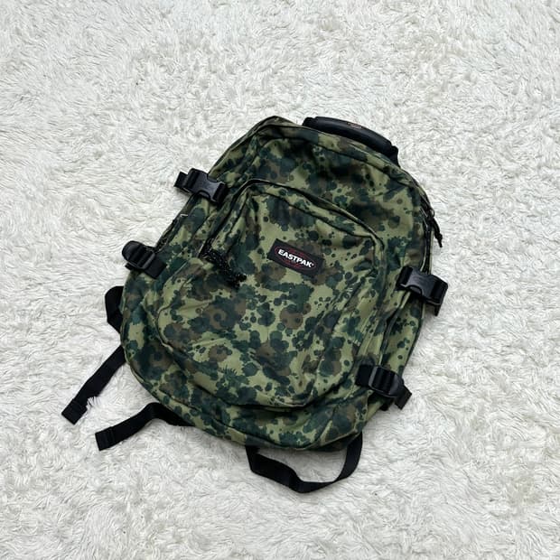 이스트팩 프로바이더 플렉탄 카모 백팩
