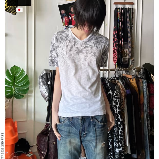 00s SemanticDesign V-kei Leaf Graphic T