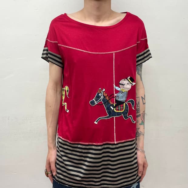 Horse Checkered Red T-Shirt 
