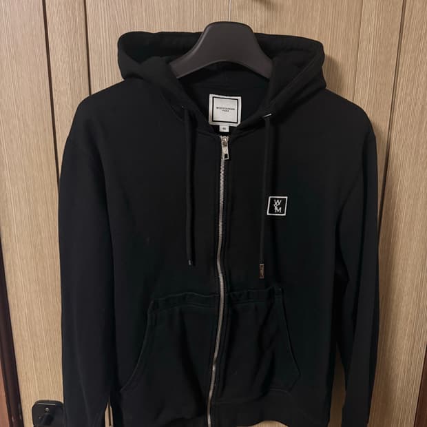 우영미 백로고 후드집업 블랙 