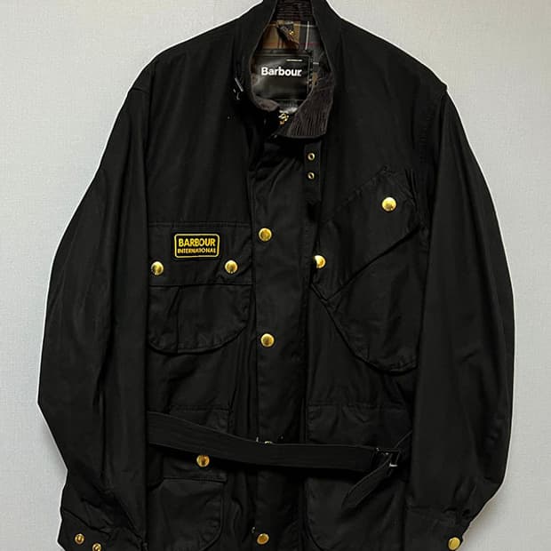 바버 인터내셔널 오리지널 A7 남자 왁스자켓 블랙 UK38 L 100