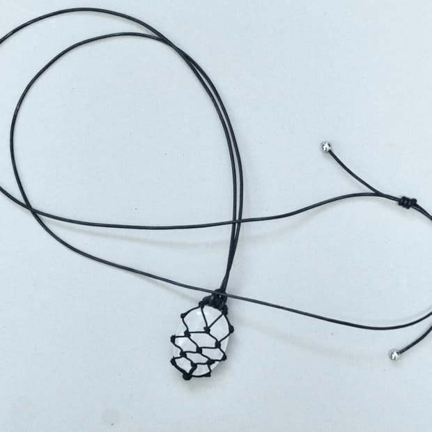 네트 목걸이 net necklace