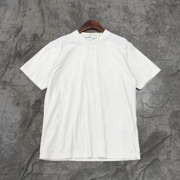 오프화이트 애로우 프린트 반팔 티셔츠