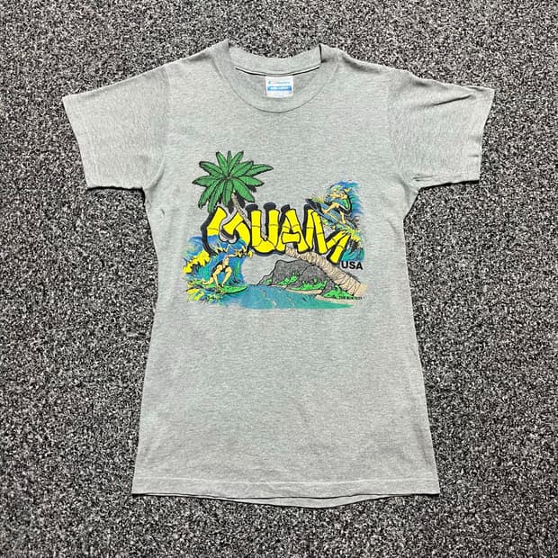 1980s vintage hanes t shirt women’s