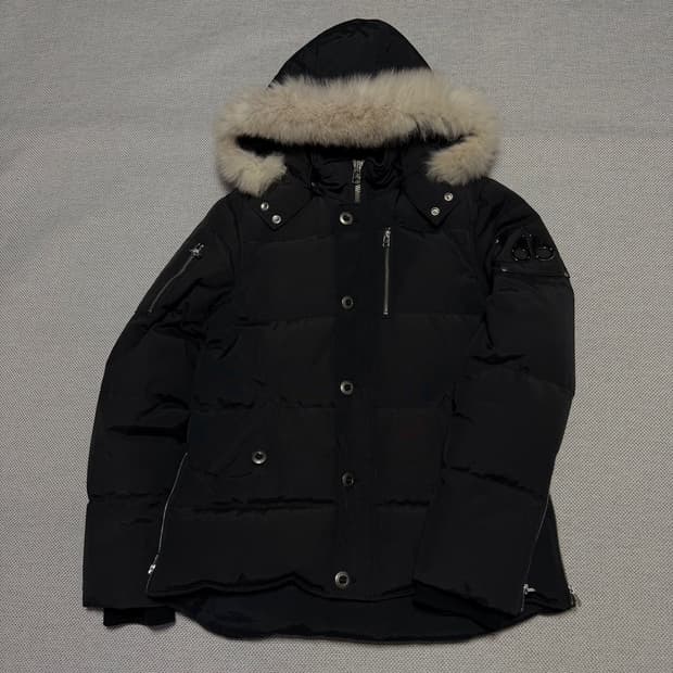 무스너클 쓰리쿼터 퍼 후드 패딩 자켓