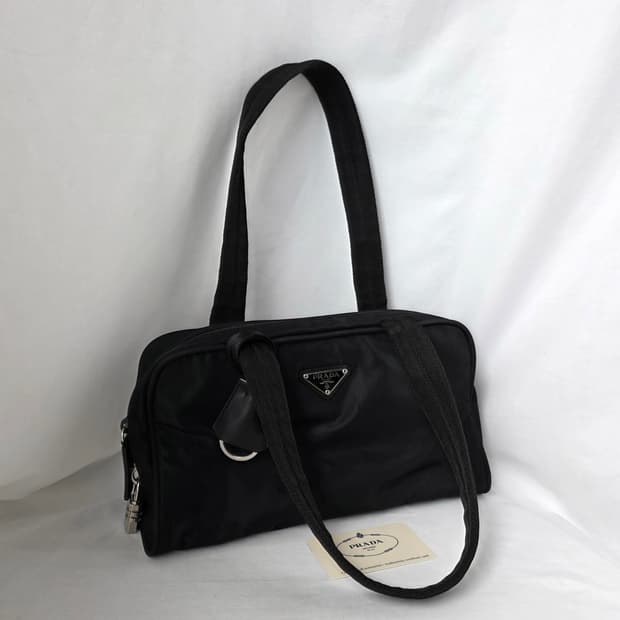 [정품 PRADA] 프라다 포코노 나일론 숄더백 바게트백