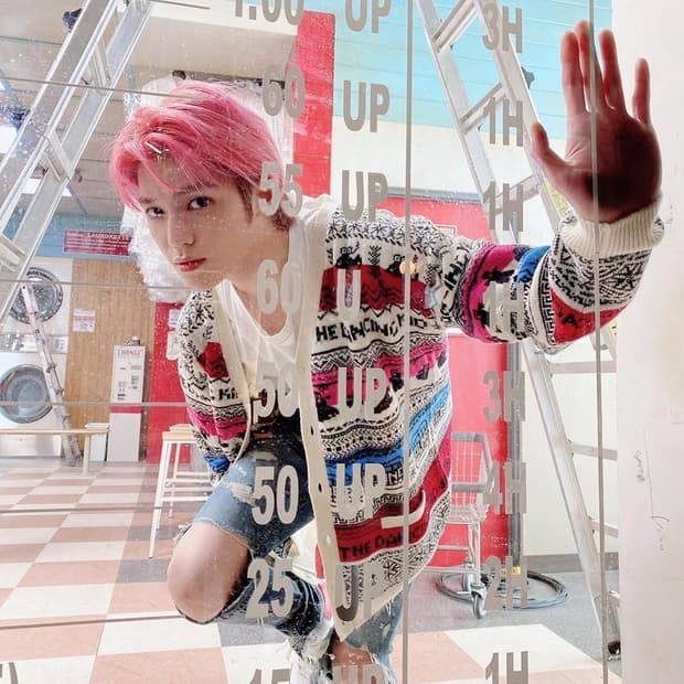 [NCT 태용님 착용] 셀린느 21ss 댄싱키드 자카드 가디건