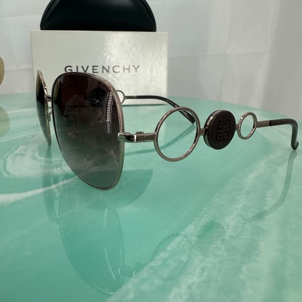 [새상품 무료배송] 지방시 Made in Italy 선글라스