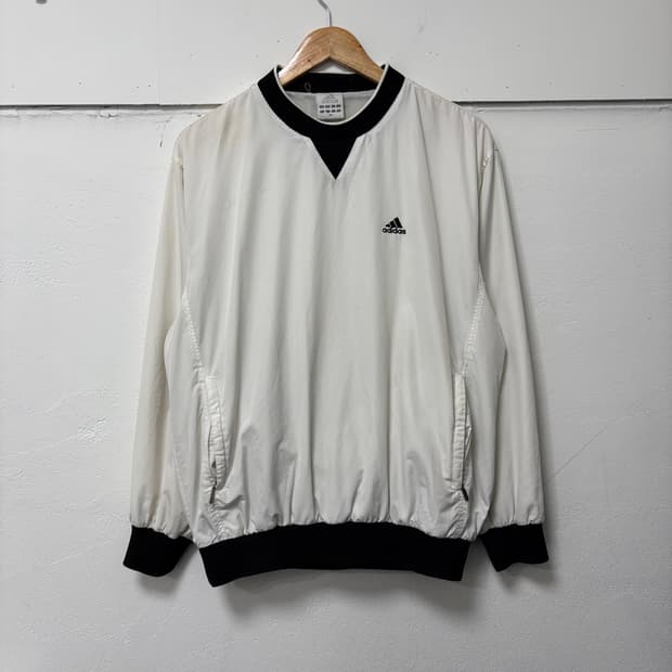 아디다스 화이트 올드스쿨 웜업